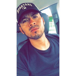 Meet your Posher, Antonio dho santhos